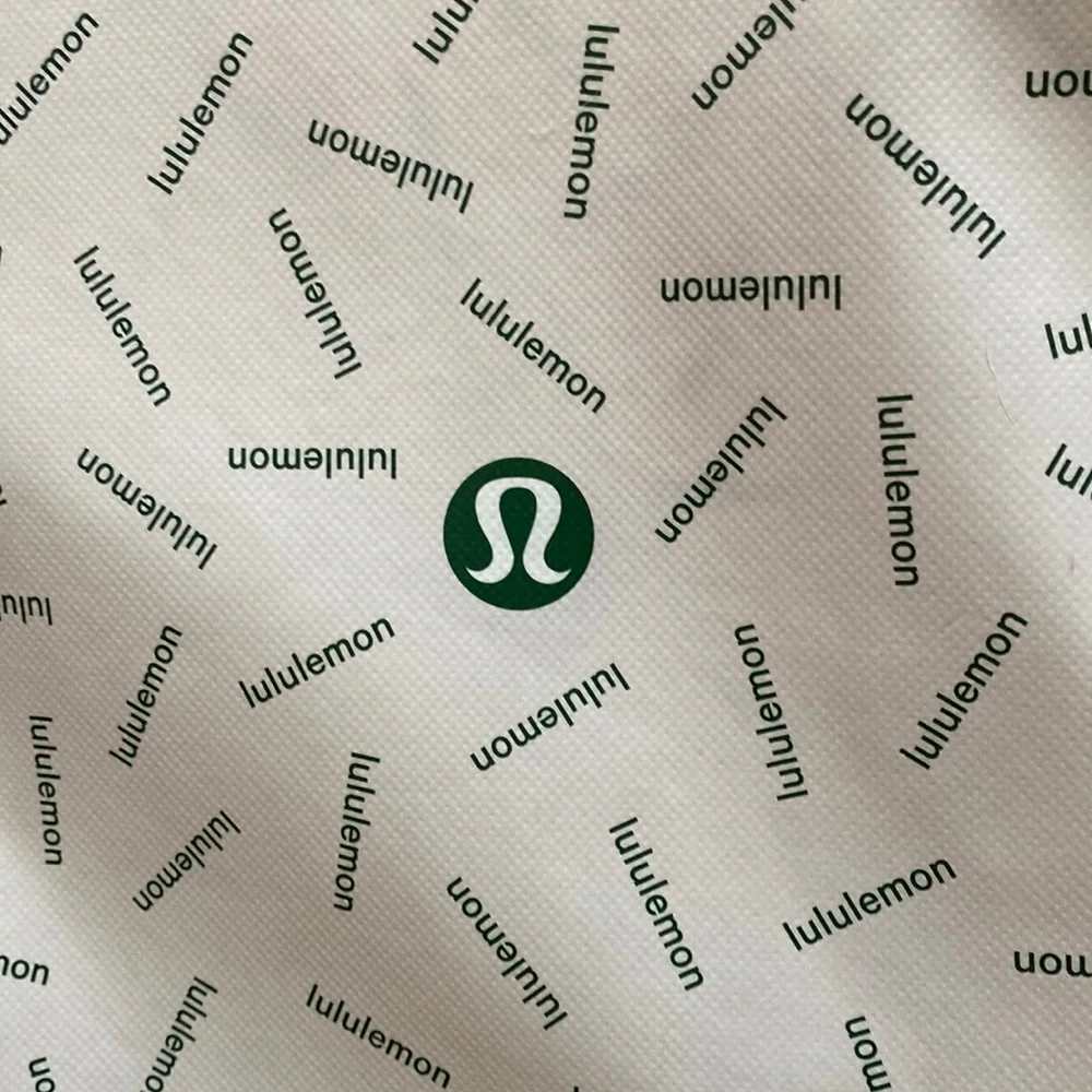 ❤️ 3 Large Brand New Lululemon Holiday Tote Bags